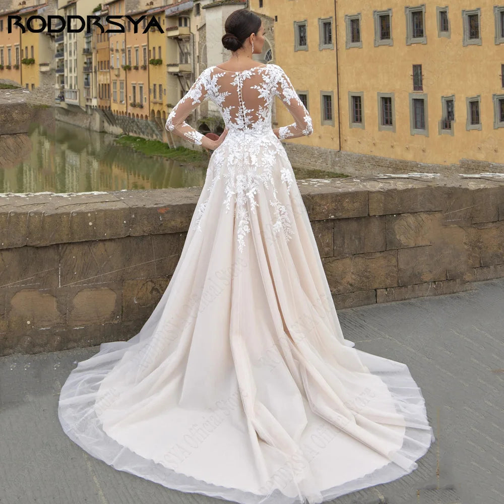 O-Neck Long Sleeves A-Line Tulle Illusion Back Bride Gowns Applique Custom Made Elegant Wedding Dress The Clothing Company Sydney