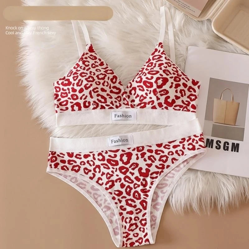 Women's Seamless Bra Set Leopard V-neck Brassieres and Low Rise Panties Lingerie Sport Bra Top Female Cotton Underwear Set - The Clothing Company Sydney