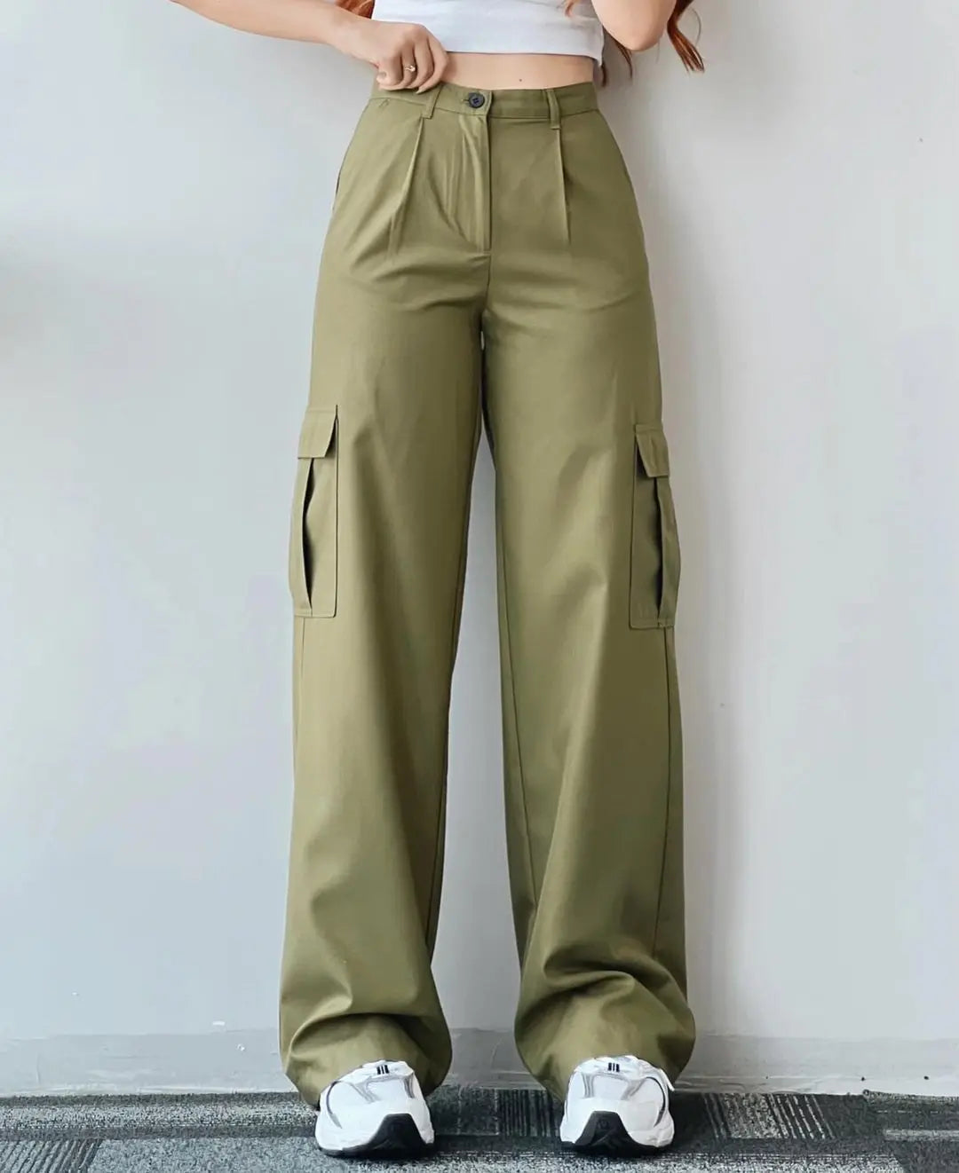 Y2K Women Vintage Cargo Pants Streetwear Parachute Pants Beige Sweatpants Wide Leg Joggers Trousers The Clothing Company Sydney