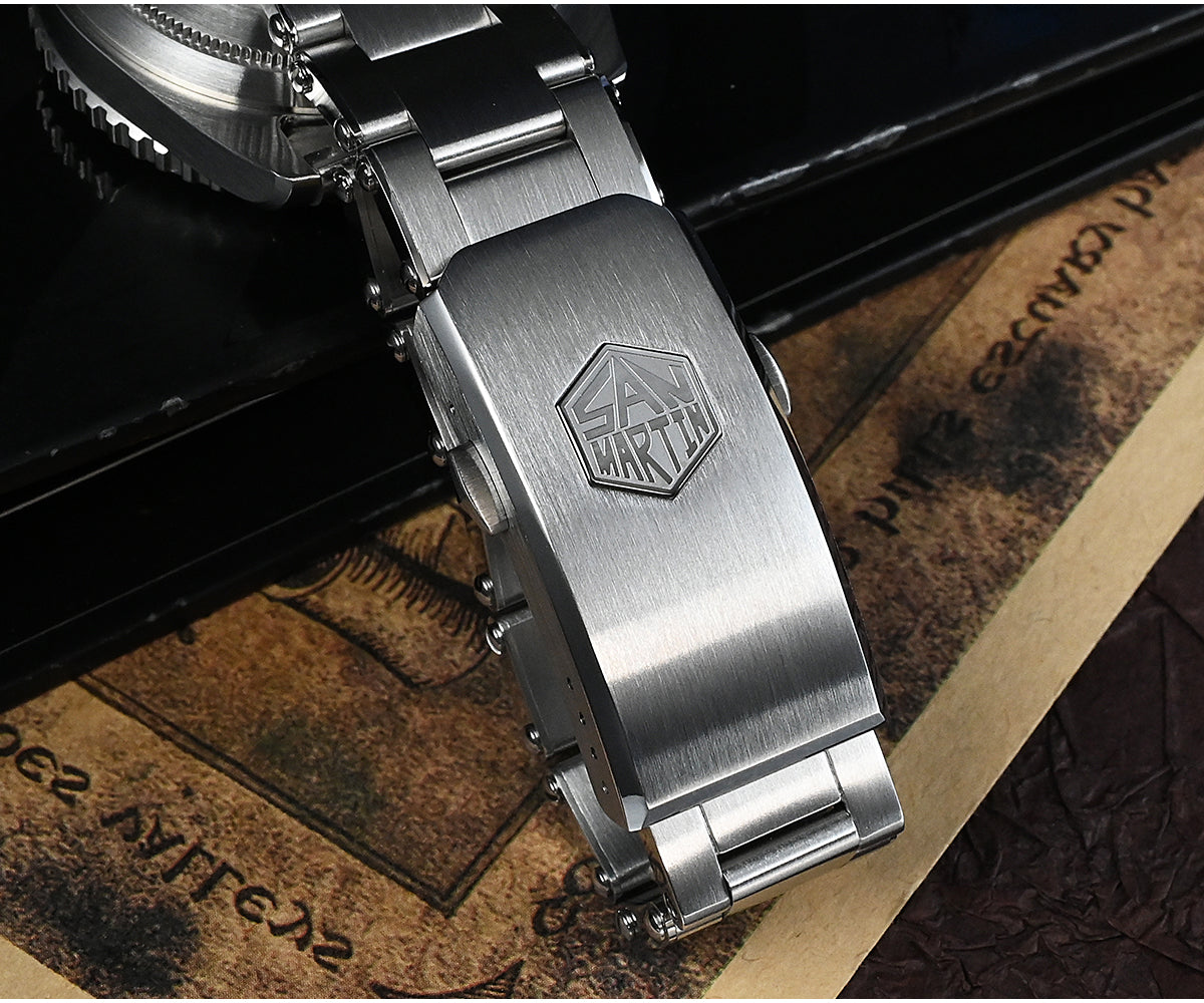 San Martin Men's 38mm Diver 6200 Retro Water Ghost Luxury Sapphire NH35 Automatic Mechanical Vintage 20Bar Luminous Watch Clothing Company Sydney