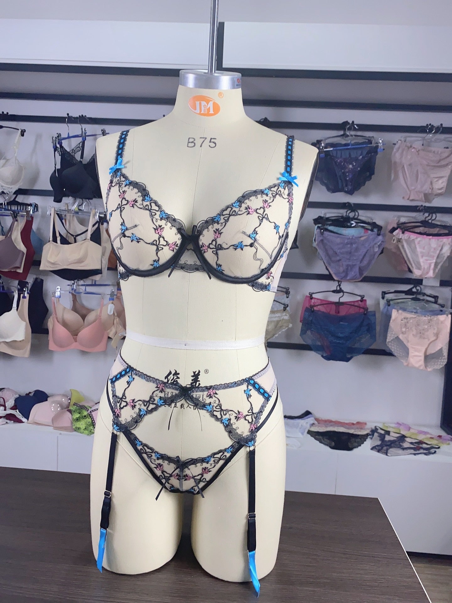 2-Piece Wedding Delicate Intimate Fancy Underwear Luxury Lace Embroidery Bra And Panty  G String Set Lingerie The Clothing Company Sydney