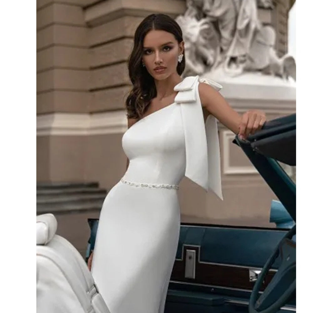 Elegant Sleeveless Mermaid Wedding Dresses Sweep Train Bows Sashes Square Collar Covered Button Bridal Gowns The Clothing Company Sydney