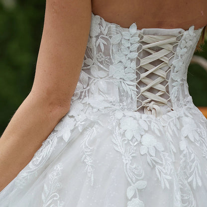 Elegant Lace Wedding Dresses Sleeveless Deep V-Neck Sparkly Bridal Gowns Sweetheart Wedding Gown The Clothing Company Sydney