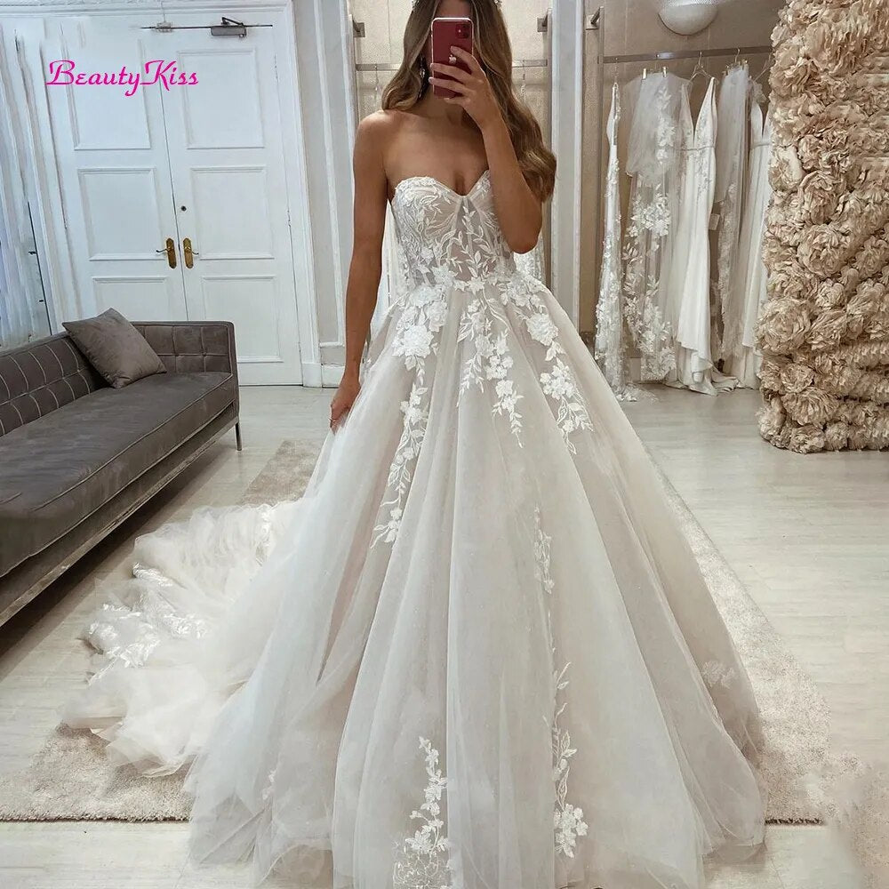 Sweetheart Lace Wedding Dresses Princess Sleeveless Appliques Elegant Long Brdie Dress Boho Prom Bridal Gowns The Clothing Company Sydney