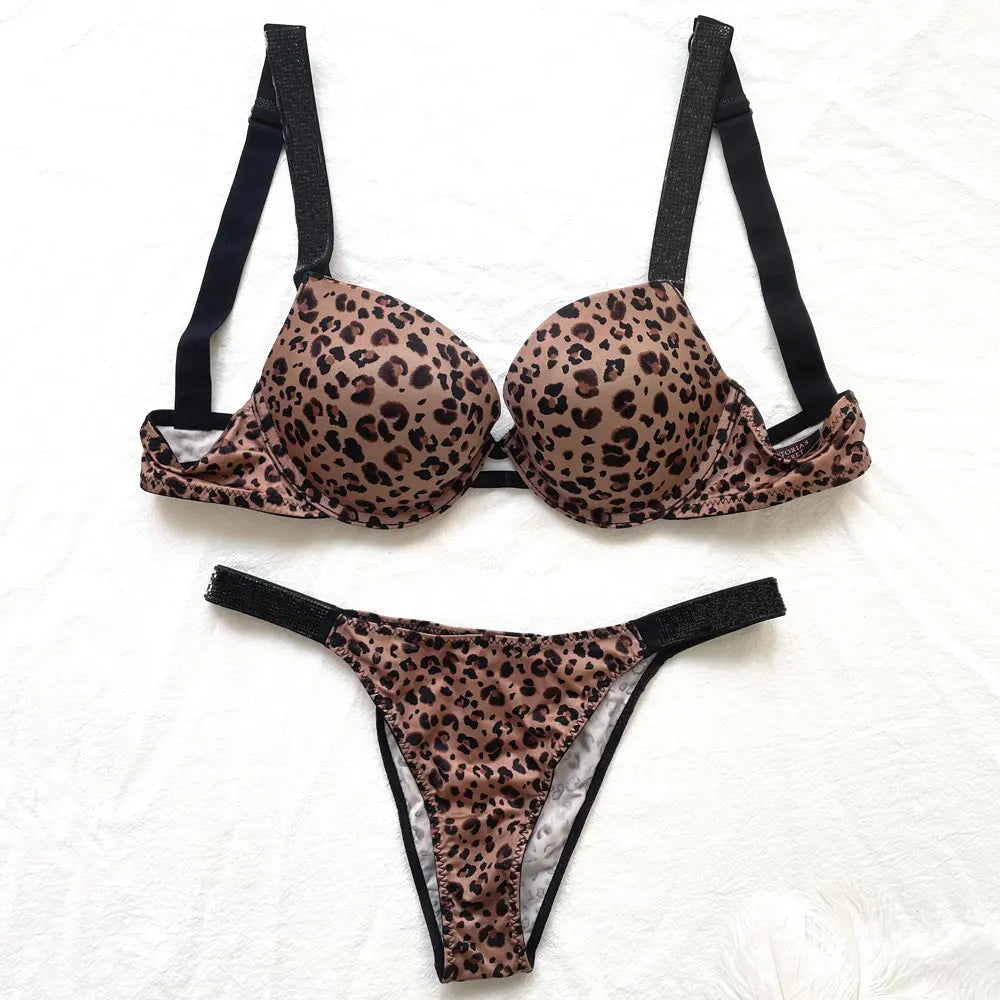 2 Piece Rhinestone Letter Seamless Bra Panties Backless Wireless Set Underwear Push Up Bra luxurious Women Lingerie Set The Clothing Company Sydney
