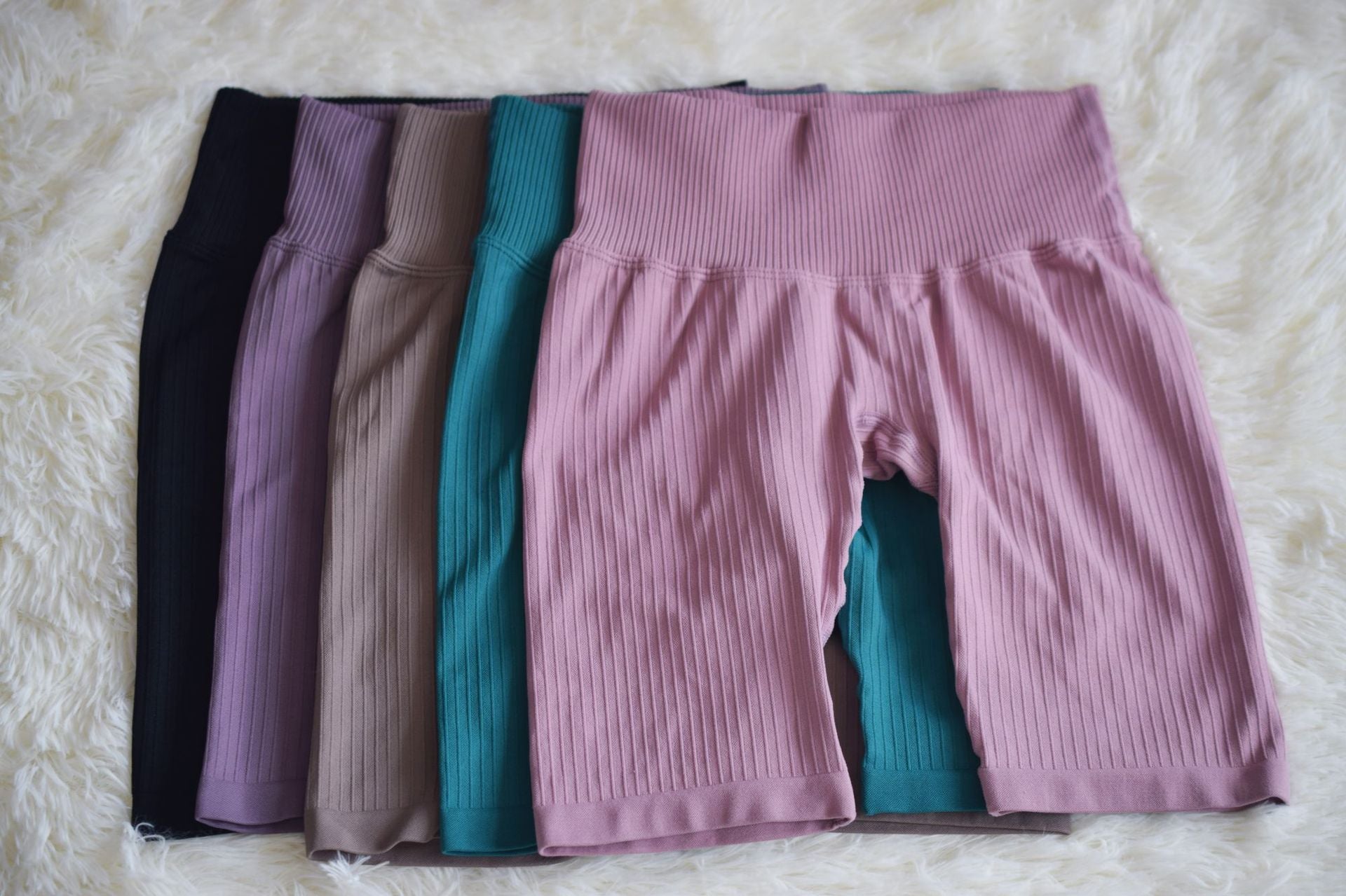 Seamless Yoga Sports Suits Running Fitness Gym Shorts High Waist Biker Shorts 2 Piece Workout Set The Clothing Company Sydney