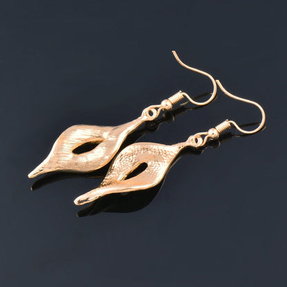 Charm White Black Enamel Gold Leaf Drop Earrings Fashion Jewelry The Clothing Company Sydney